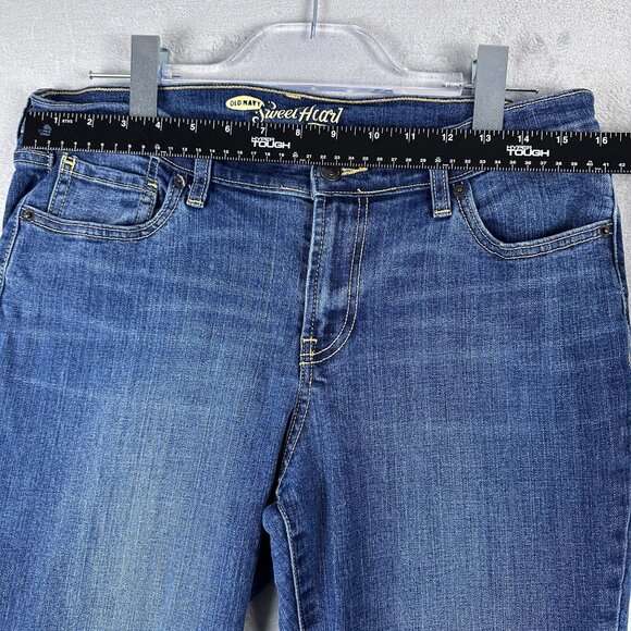 Old Navy Women's Straight Leg Jeans Sweet Heart Medium Wash Blue Size 10 Short - Picture 6 of 10